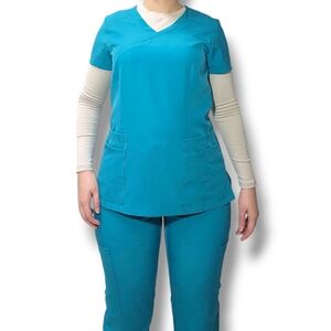 Flexxione Teal Medical/Nurse Scrub Top XS V-Neck Multiple Pocket Comfortable Fit